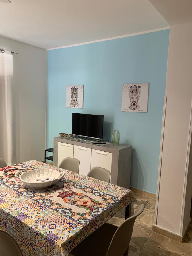 圣塔·弗拉维亚Casa Vacanze Sicilia Bedda Seaside公寓式酒店 外观 照片